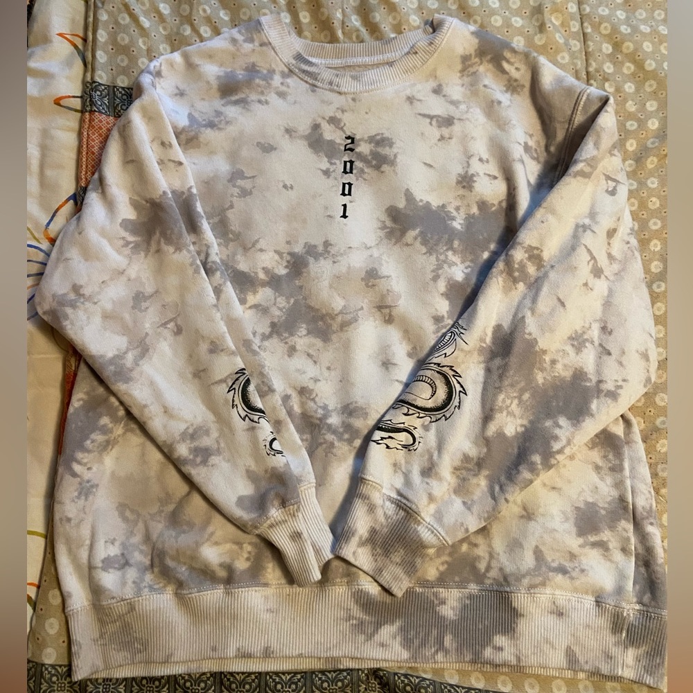 Hollister Dixie D’Amelio Oversized Sweatshirt